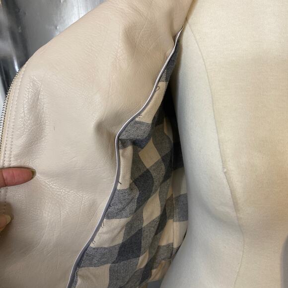 Steve Madden Faux Leather Jacket Beige size S/P - Picture 4 of 14